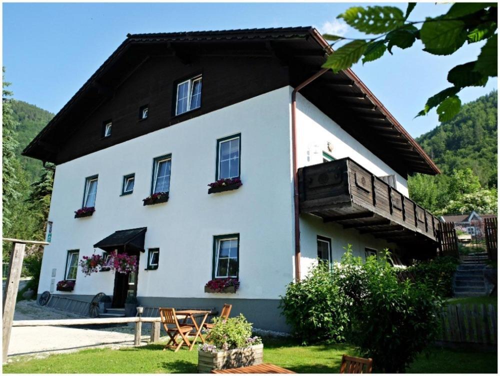 Landhaus Fay B&B Bad Ischl Exterior photo